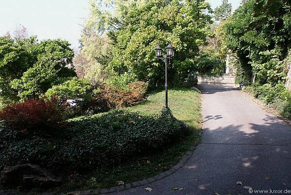 Wiesbaden Einfamilienhaus von LUXOR in Wiesbaden Immobilien-Makler
