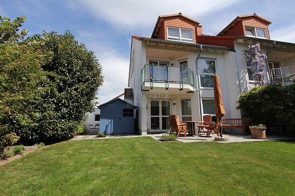 klick hier f�r weitere Bilder (ruhig, Garten in Ingelheim)