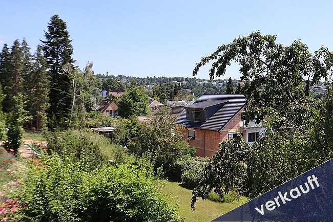 Immobilien Wiesbaden modernisierungsbed�rftig / Villa von LUXOR 