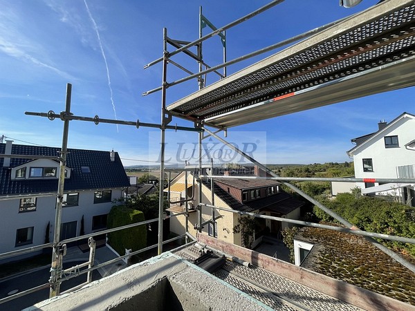 Einliegerwohnung Expose mit Bildern H�user - Immobilienmakler Luxor Liegenschaften