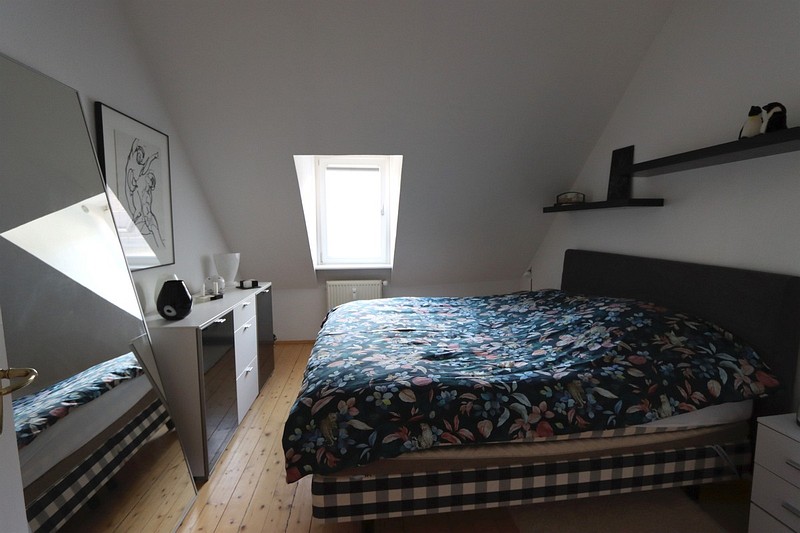 Immobilien Altbauetage Wohnk�che Wiesbaden